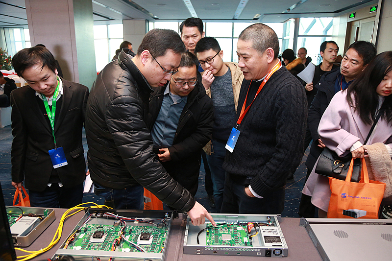 發布會圖片 (9).JPG