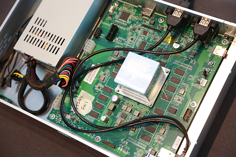 發布會圖片 (1).JPG