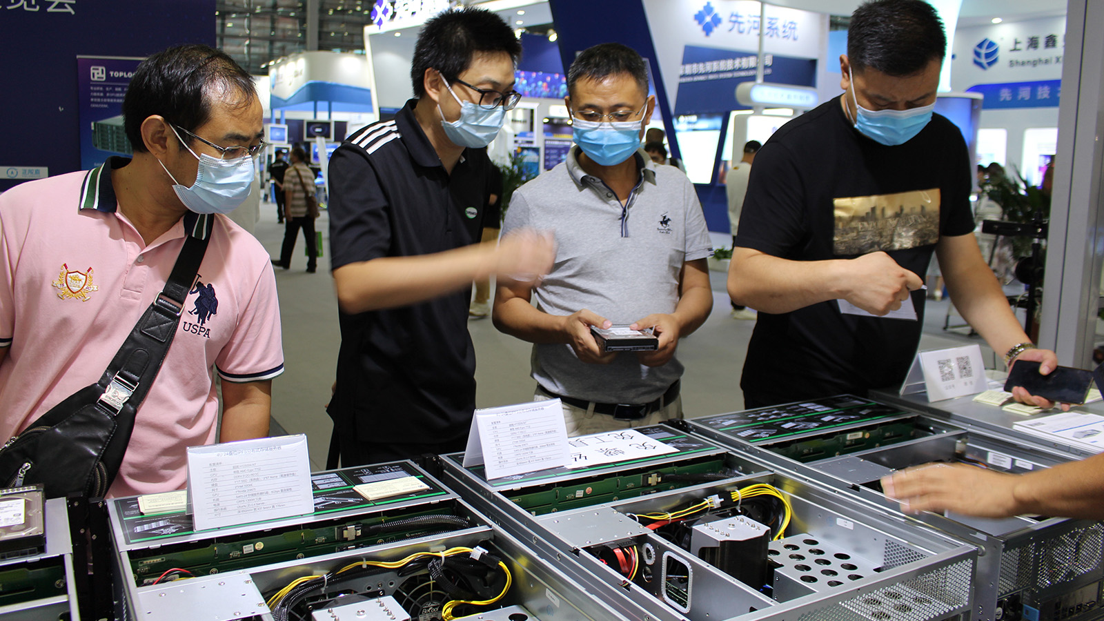 2020第三屆深圳分布式存儲行業(yè)大會暨展覽會12.jpg 拓普龍科技精彩亮相2020第三屆深圳分布式存儲行業(yè)大會暨展覽會(圖12)